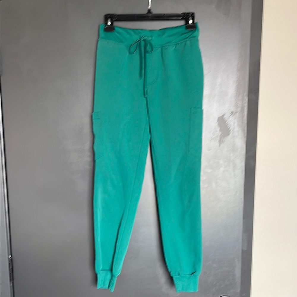 Hunter Green Mandala Jogger Scrubs